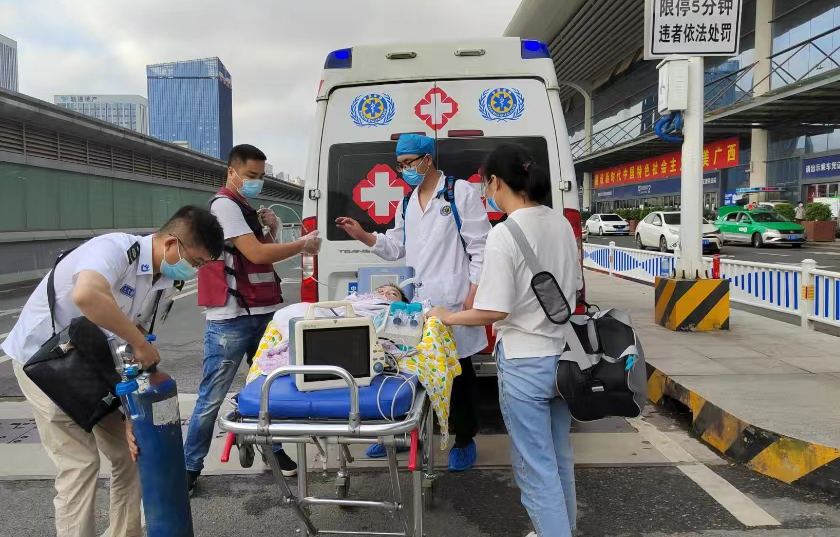 措美县救护车出租公司