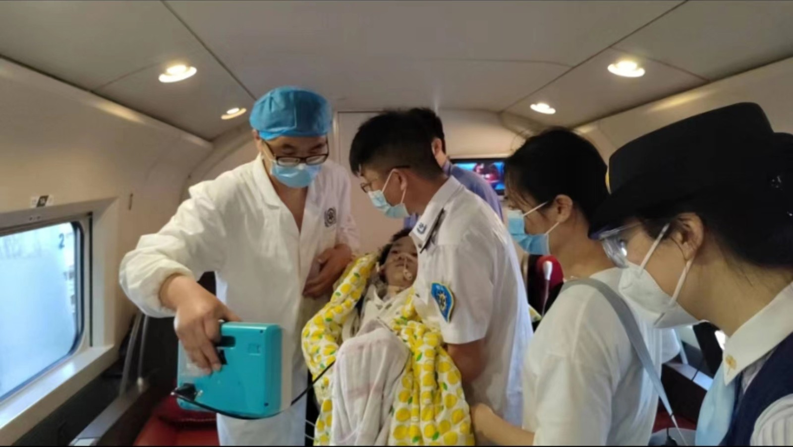 措美县专业高铁转运